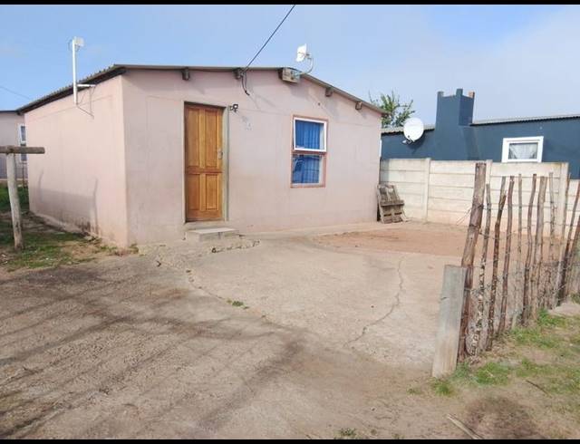 2 BEDROOM HOUSE FOR SALE IN THERONVILLE